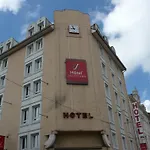 Brit Hotel