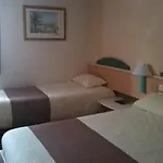 Hotel Brit 3*