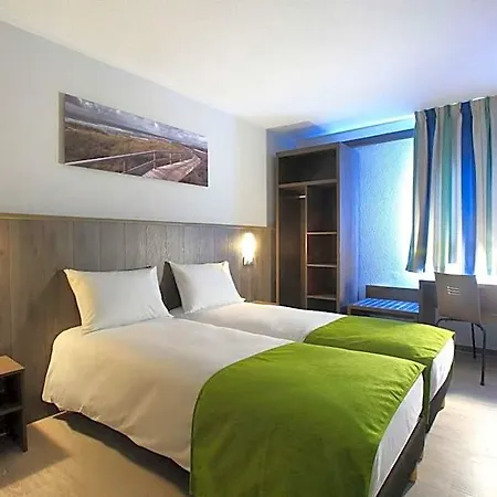 Brit Hotel