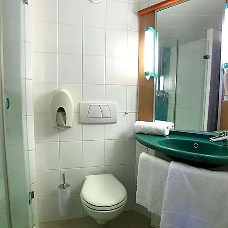 Brit Hotel Calais