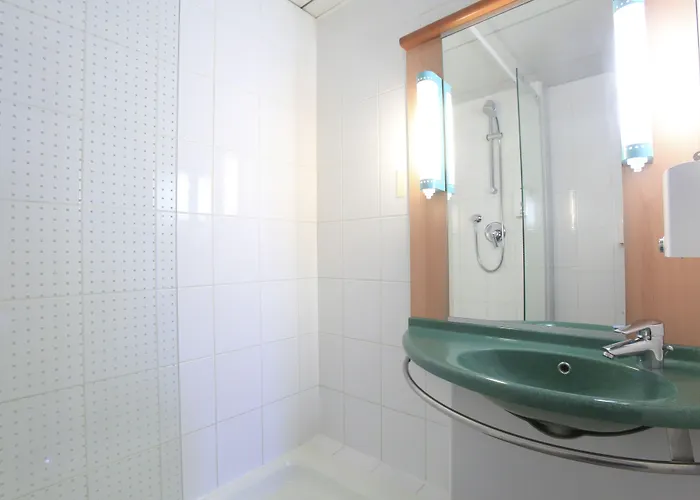 Brit Ξενοδοχείο