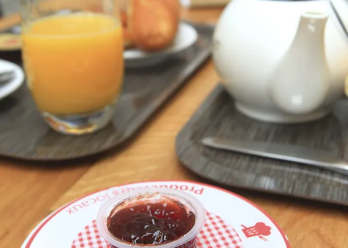 Brit Ξενοδοχείο